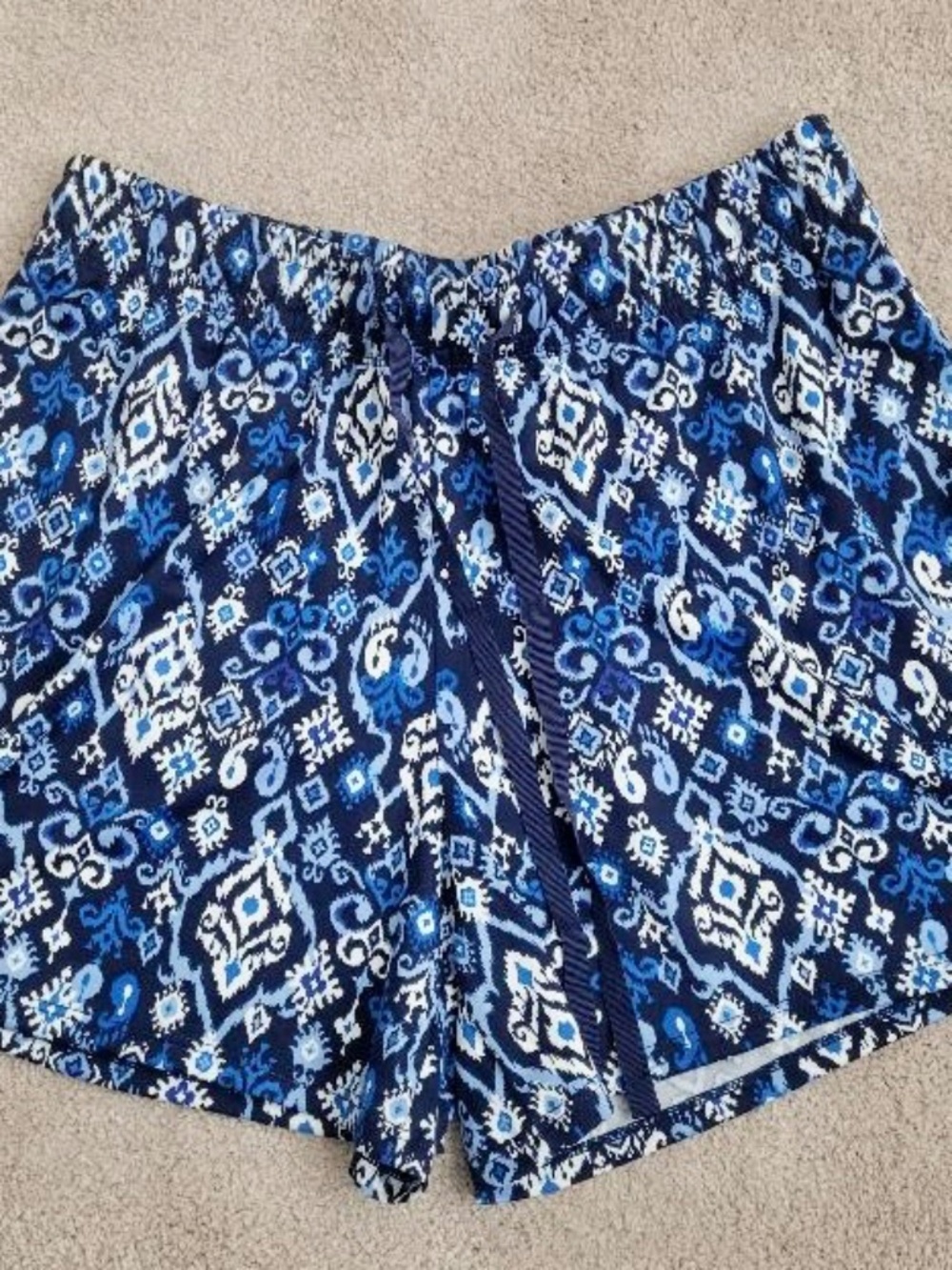 CUDDL DUDS Women's Blue/White Drawstring Shorts Size Small